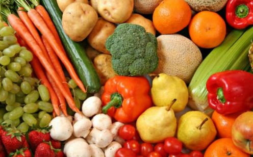 Pacijenti koji boluju od psorijaze trebaju uključiti povrće i voće u svoju prehranu. 